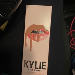 Kylie Lip Kit